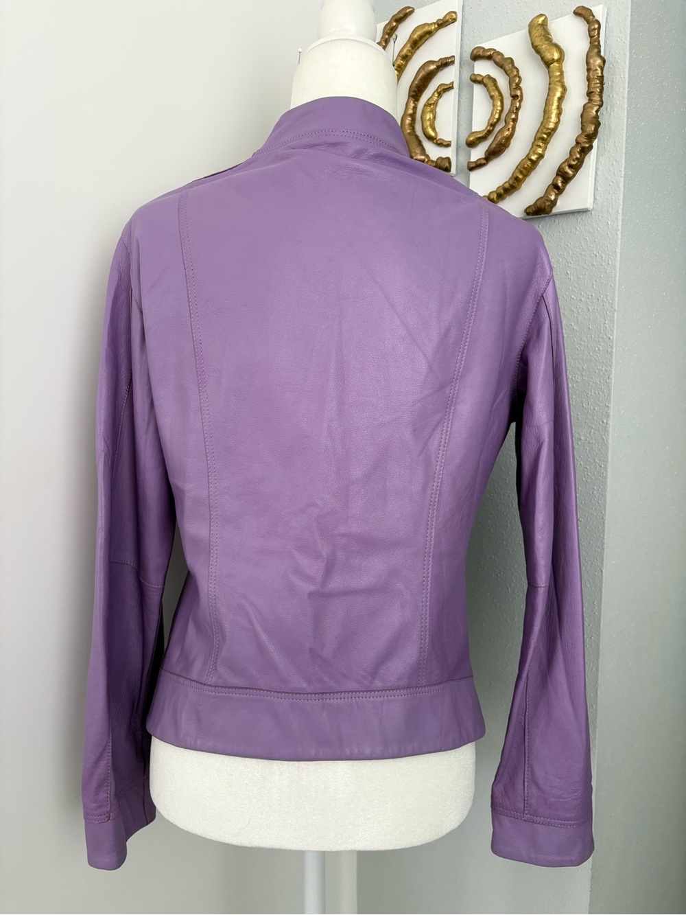 Women's Lavender Leather Zip Jacket - Picture 4 of 8